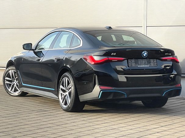 BMW i4 210 kW image number 11