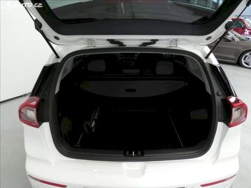 Car image 30