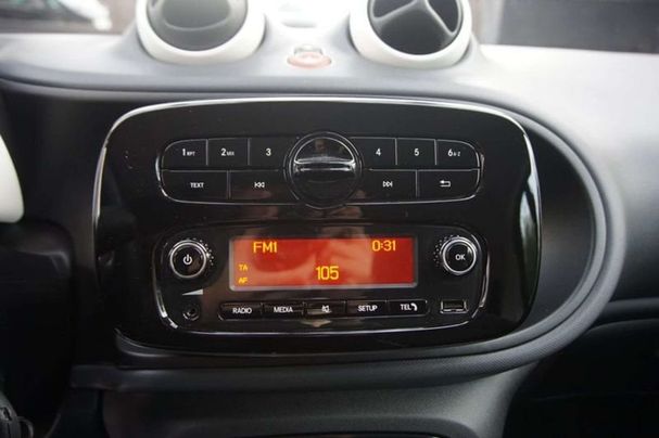 Smart ForTwo EQ 60 kW image number 10