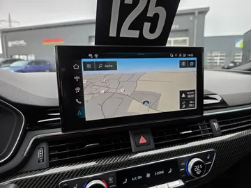 Car image 45