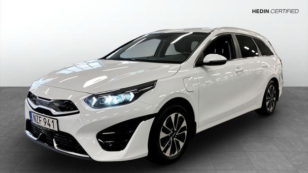 Kia Ceed Plug-in Hybrid 104 kW image number 1