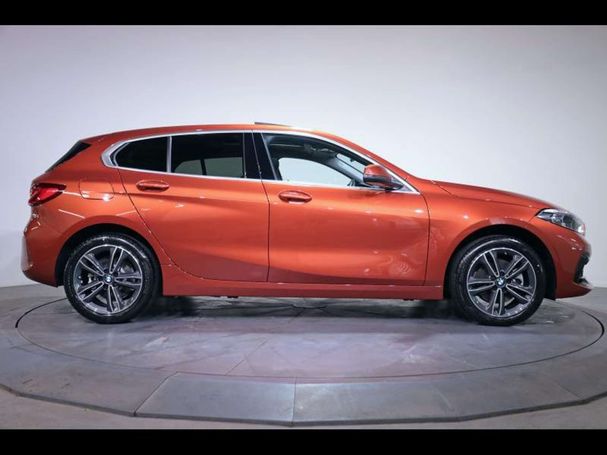 BMW 116i Sport Line 80 kW image number 2