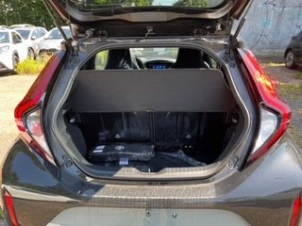 Toyota Aygo X 53 kW image number 11