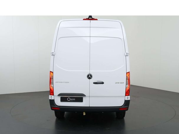 Mercedes-Benz Sprinter 315 RWD 110 kW image number 12