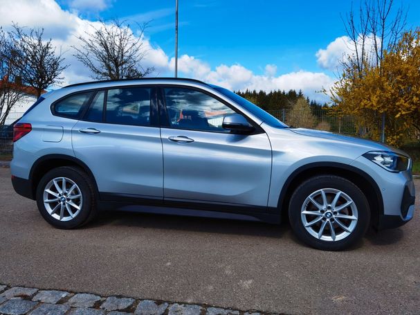 BMW X1 16d sDrive 85 kW image number 4