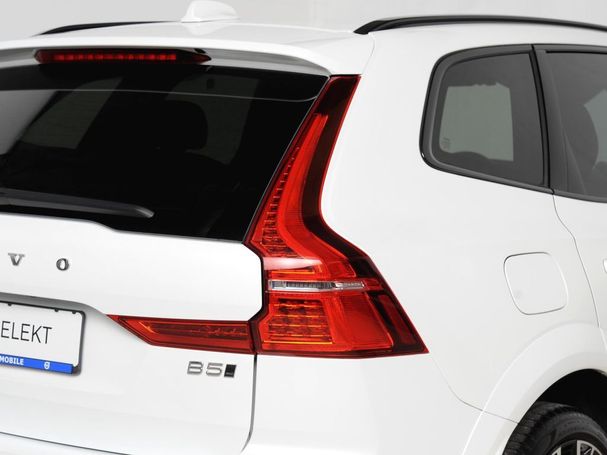 Volvo XC60 AWD B5 173 kW image number 9