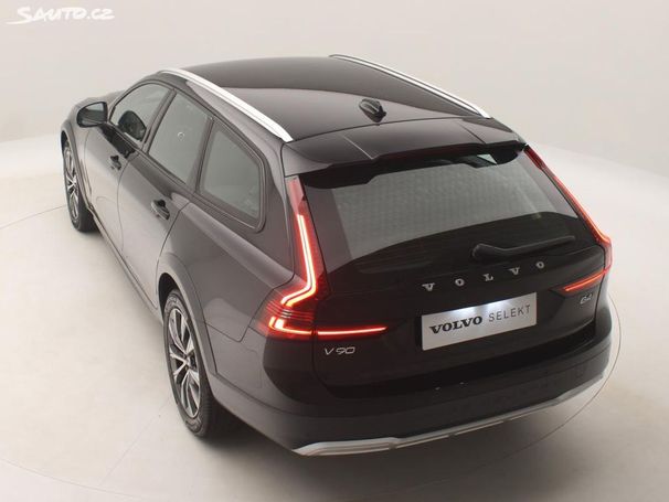 Volvo V90 Cross Country AWD B4 145 kW image number 17