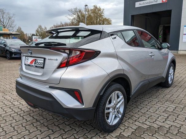 Toyota C-HR Hybrid 90 kW image number 4