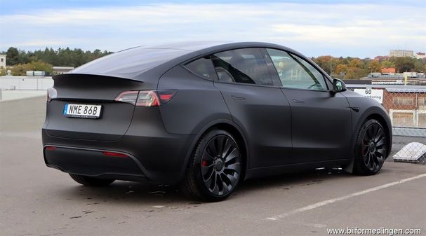 Tesla Model Y Performance AWD 393 kW image number 3