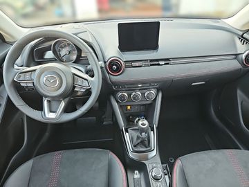 Car image 11