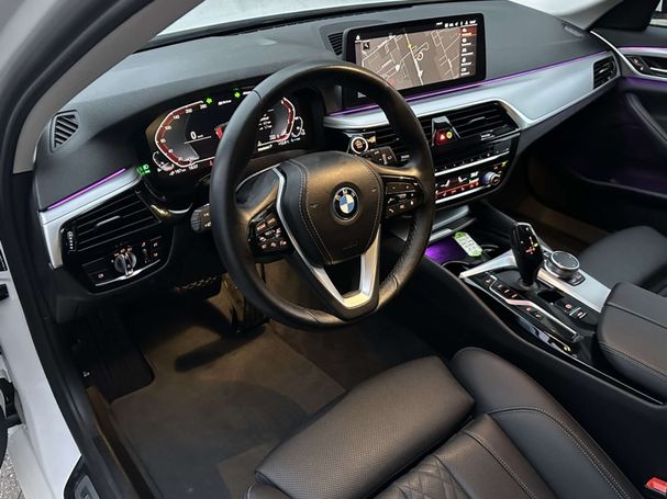 BMW 530i Touring 185 kW image number 7