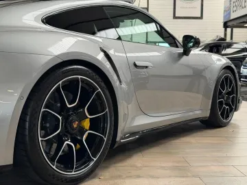 Car image 47