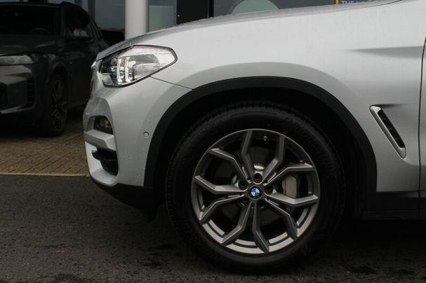 BMW X3 xDrive30i xLine 185 kW image number 12