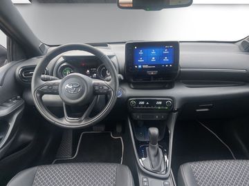 Car image 10