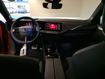 Car image 23