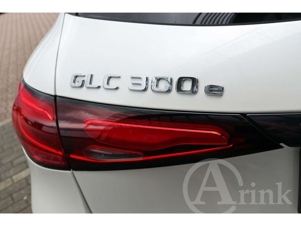 Mercedes-Benz GLC 300 e AMG Line Premium Plus 4Matic 230 kW image number 20