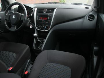 Car image 26