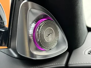 Car image 31