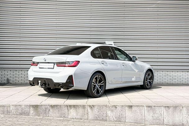 BMW 320 e 150 kW image number 2