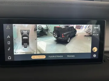 Car image 35