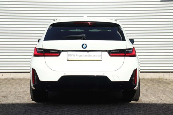 BMW 330e Touring 215 kW image number 5