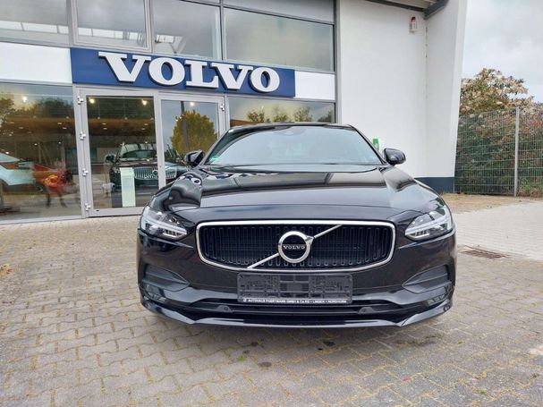 Volvo S90 D4 AWD Momentum 140 kW image number 3