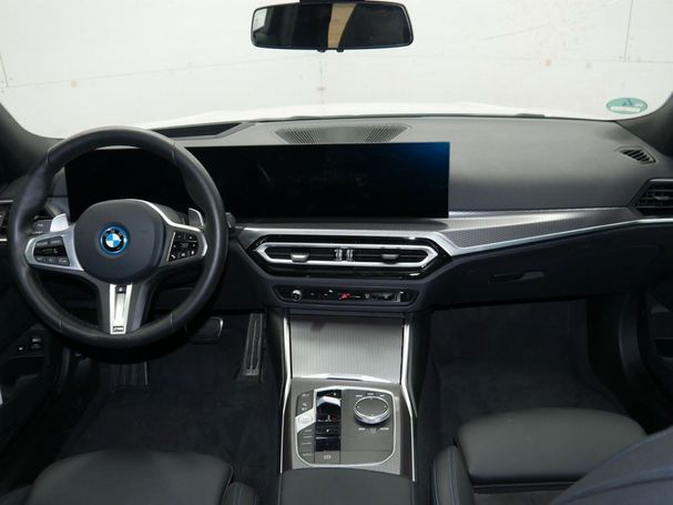 BMW 330 Touring M Sport xDrive 185 kW image number 6