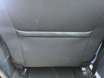 Car image 41