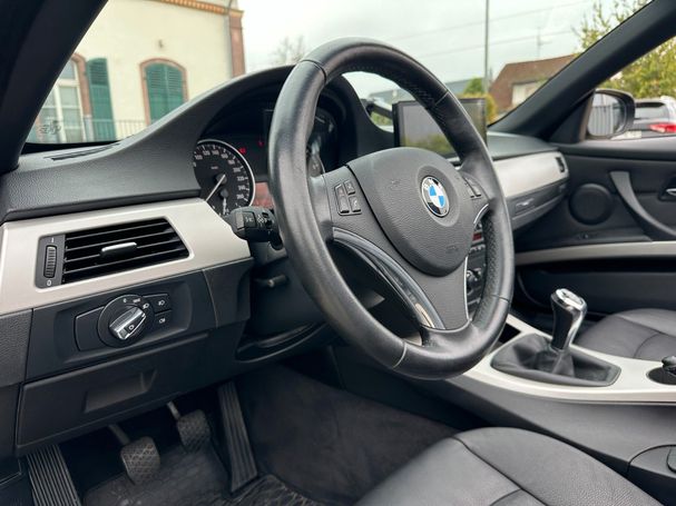 BMW 318i 105 kW image number 17