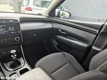 Car image 36