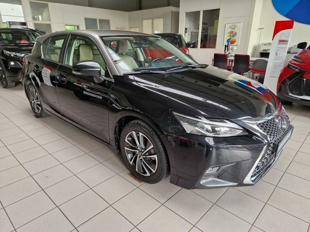 Lexus CT 200h 100 kW image number 7