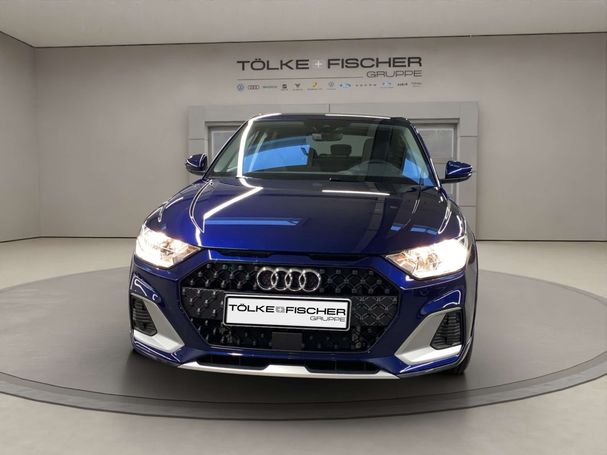 Audi A1 30 TFSI S-line Allstreet 81 kW image number 3