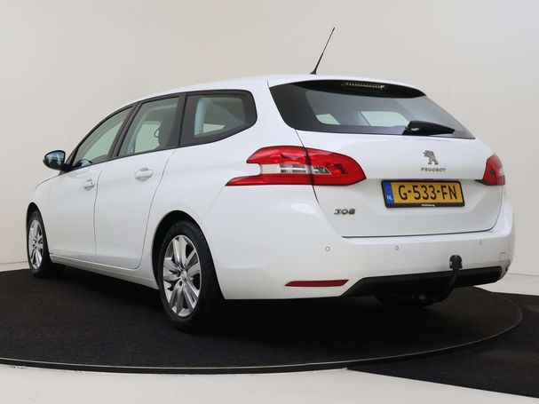 Peugeot 308 SW 1.2 PureTech 110 Active 82 kW image number 3