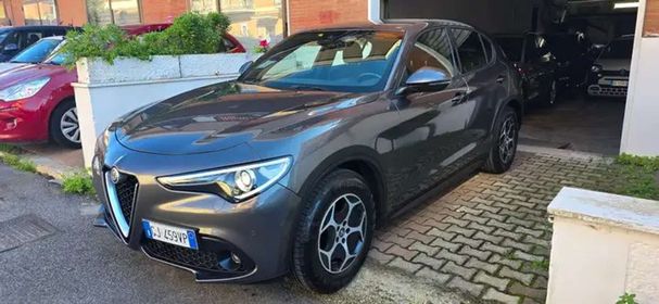 Alfa Romeo Stelvio 2.2 Q4 140 kW image number 1