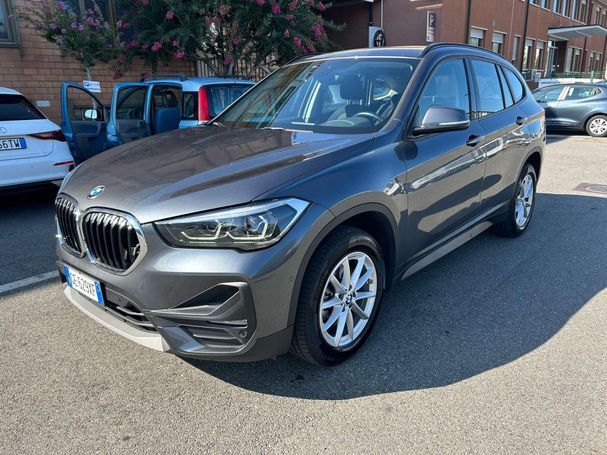 BMW X1 sDrive18d Advantage 110 kW image number 1