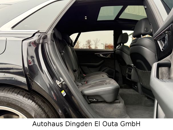 Audi Q8 50 TDI quattro S-line 210 kW image number 19