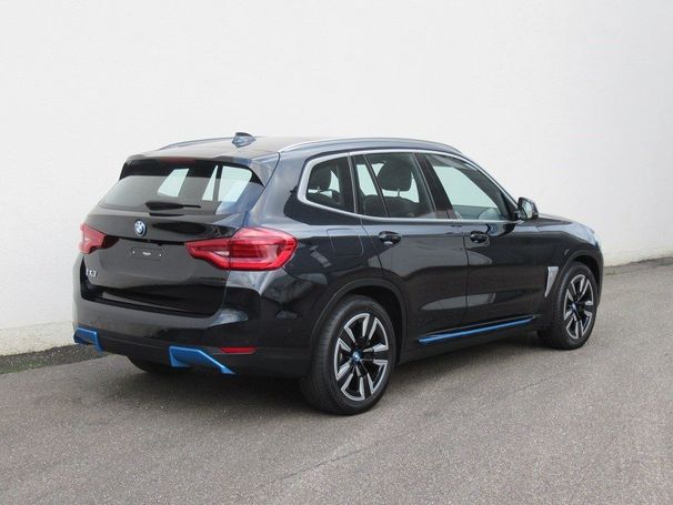 BMW iX3 210 kW image number 2