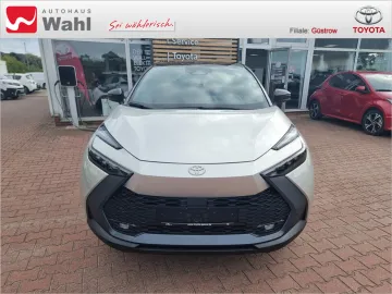 Car image 25