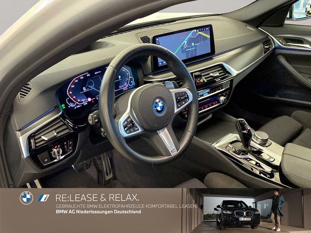 BMW 545 e xDrive 290 kW image number 4