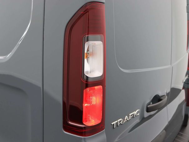 Renault Trafic L2H1 E-Tech 90 kW image number 14