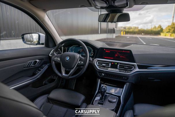 BMW 330e Touring Sport Line 215 kW image number 15