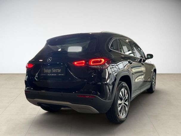 Mercedes-Benz GLA 250 e 160 kW image number 2