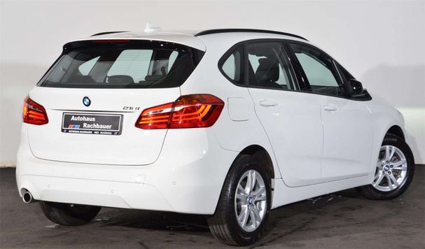 BMW 218i Active Tourer 103 kW image number 2