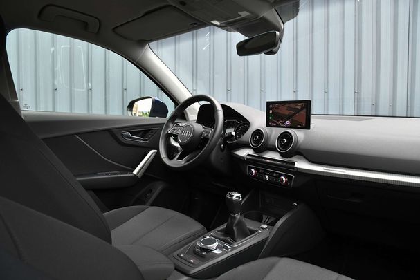 Audi Q2 35 TFSI S tronic 110 kW image number 9