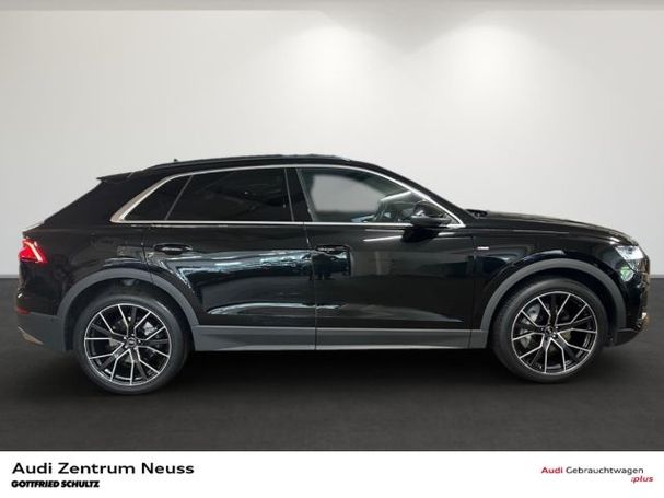 Audi Q8 55 TFSI quattro 250 kW image number 2