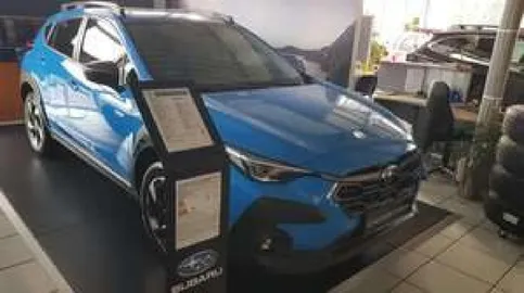 Car image 2