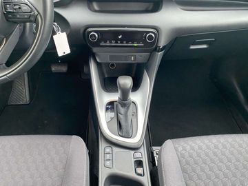 Car image 12