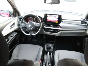 Car image 11