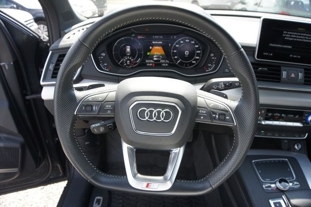 Audi Q5 55 TFSIe quattro Sport 270 kW image number 19