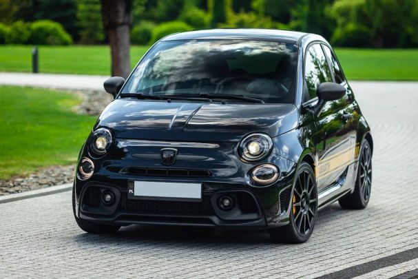 Abarth 500 1.4 16V T Jet 132 kW image number 7